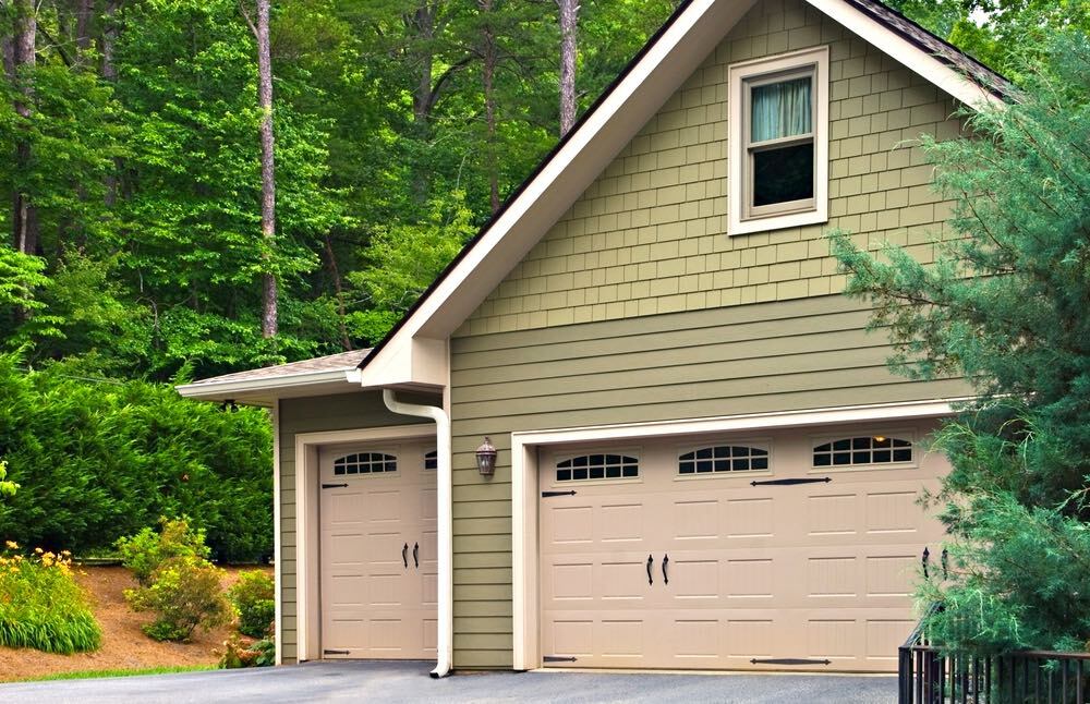 Garage door supplier