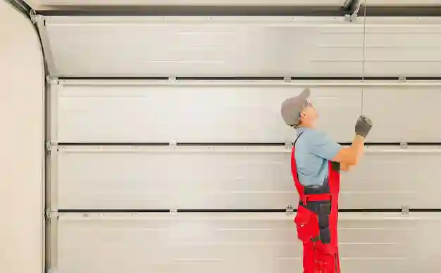 cost of garage door repair and services in Racine